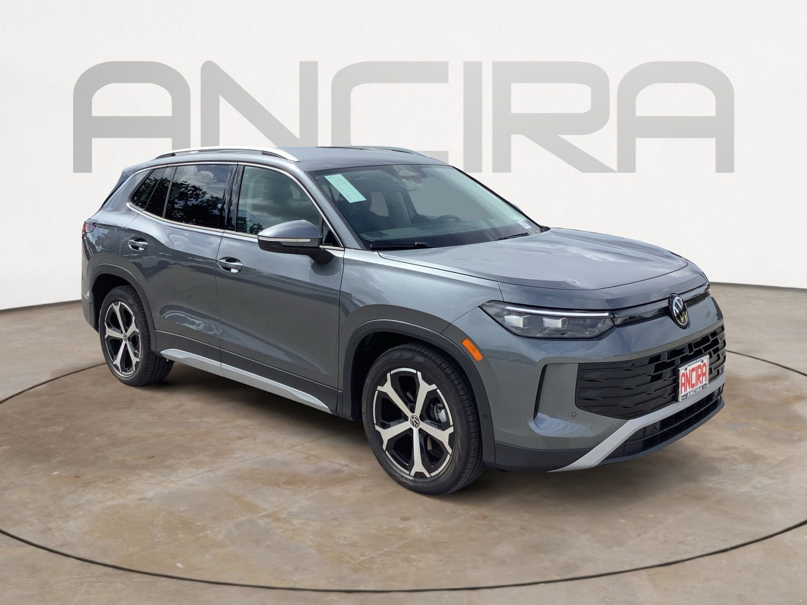New 2026 Platinum Gray Metallic Volkswagen SE image 2