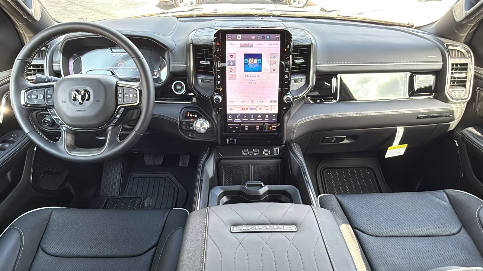 New 2026 Diamond Black Crystal Pearl-Coat Exterior Paint RAM Limited image 19