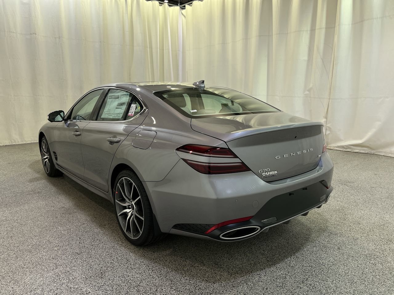 2026 GENESIS G70 Prestige - Photo 9