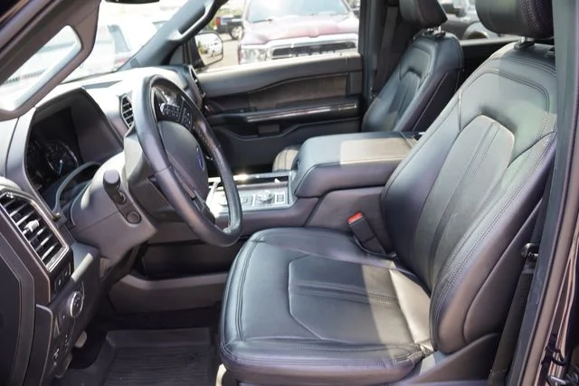 Used 2021 Blue Ford Limited image 6