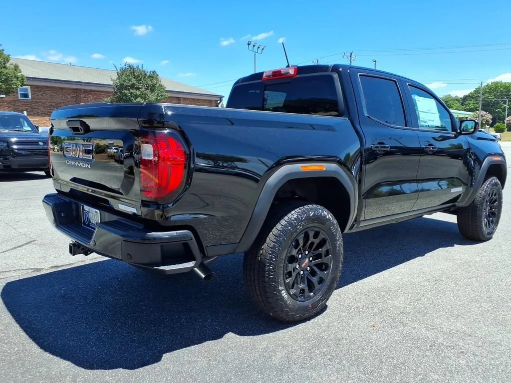 2026 GMC Canyon Elevation - Photo 28