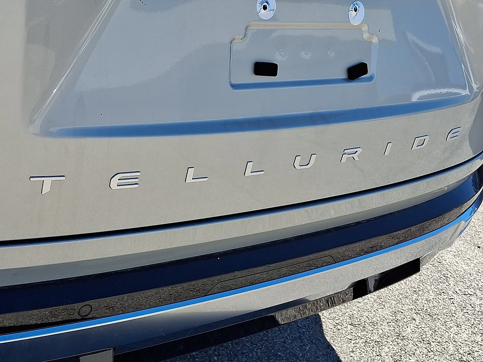 New 2027 Silver Kia SX Prestige image 24