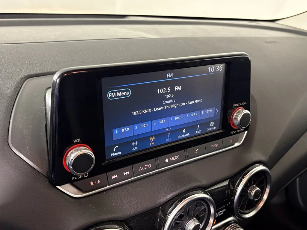 Used 2025 Gray Nissan S image 23