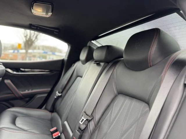 Used 2022 Nero Ribelle Metallic Maserati Modena Q4 ~NERO/ROSSO /Pieno Fiore image 9