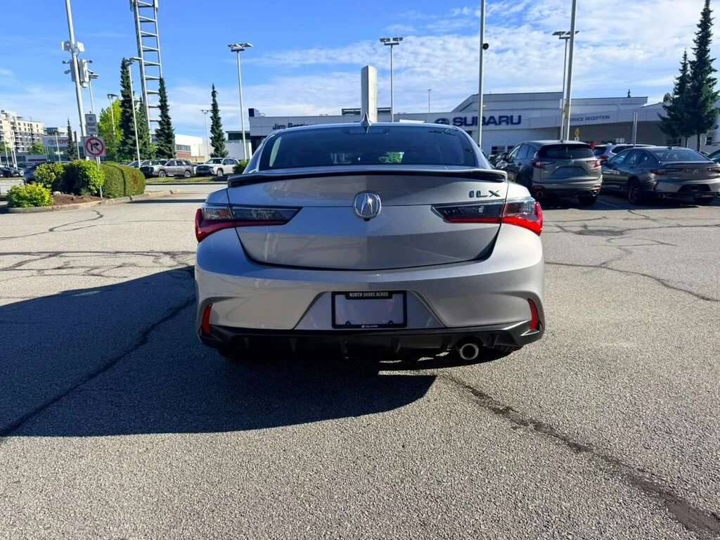 Used 2019 Modern Steel Metallic Acura Premium Dilawri Certified   Local BC   Clean Title image 4