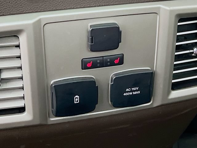 Used 2018 Black Ford XL image 27
