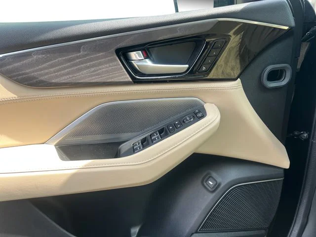 Certified Used 2025 Black Acura Advance Package image 25