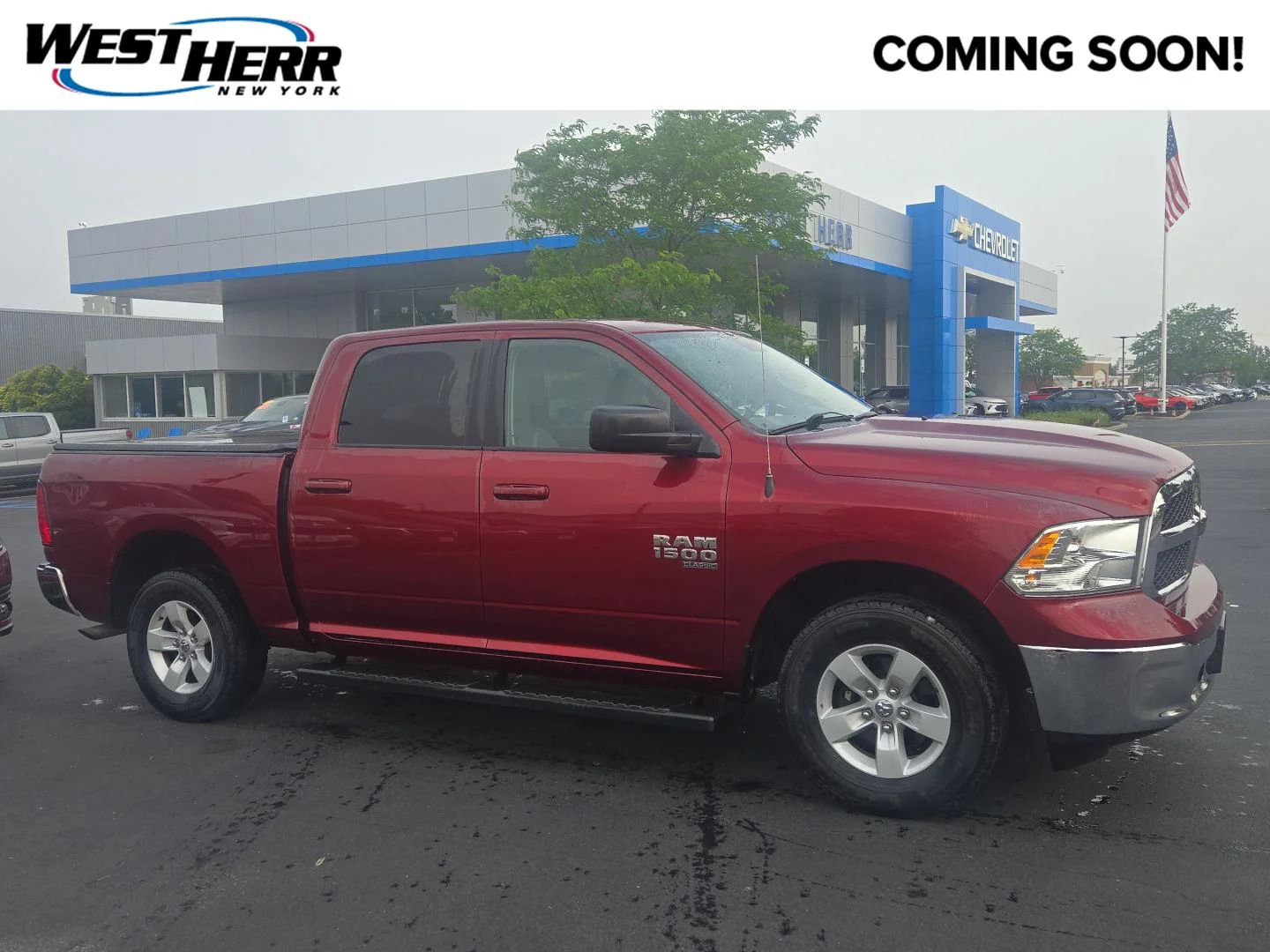 Used 2021 Delmonico Red Pearlcoat Ram SLT image 1