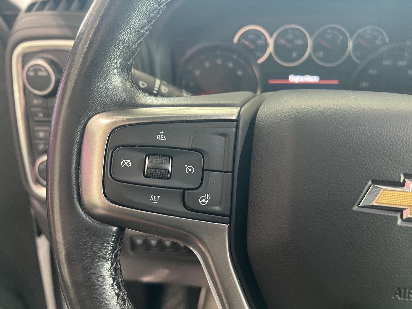 Used 2022 Summit White Chevrolet LTZ image 23