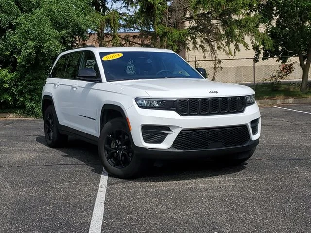 Used 2024 White Jeep Altitude X image 36