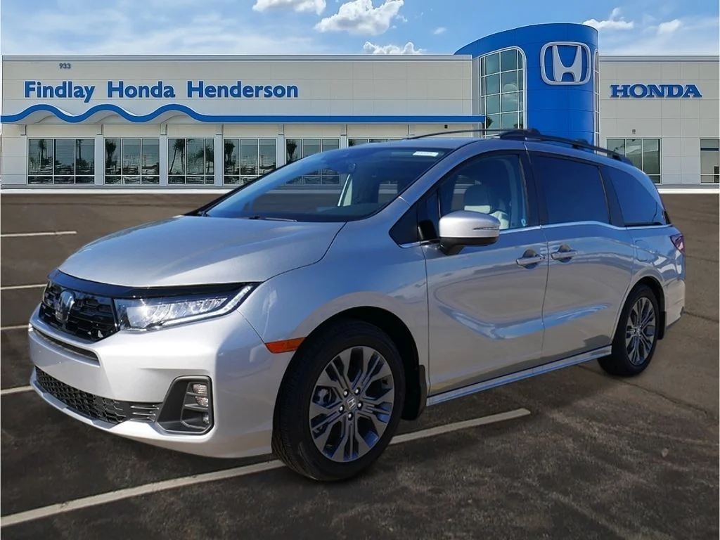 2026 Honda Odyssey Touring's photo