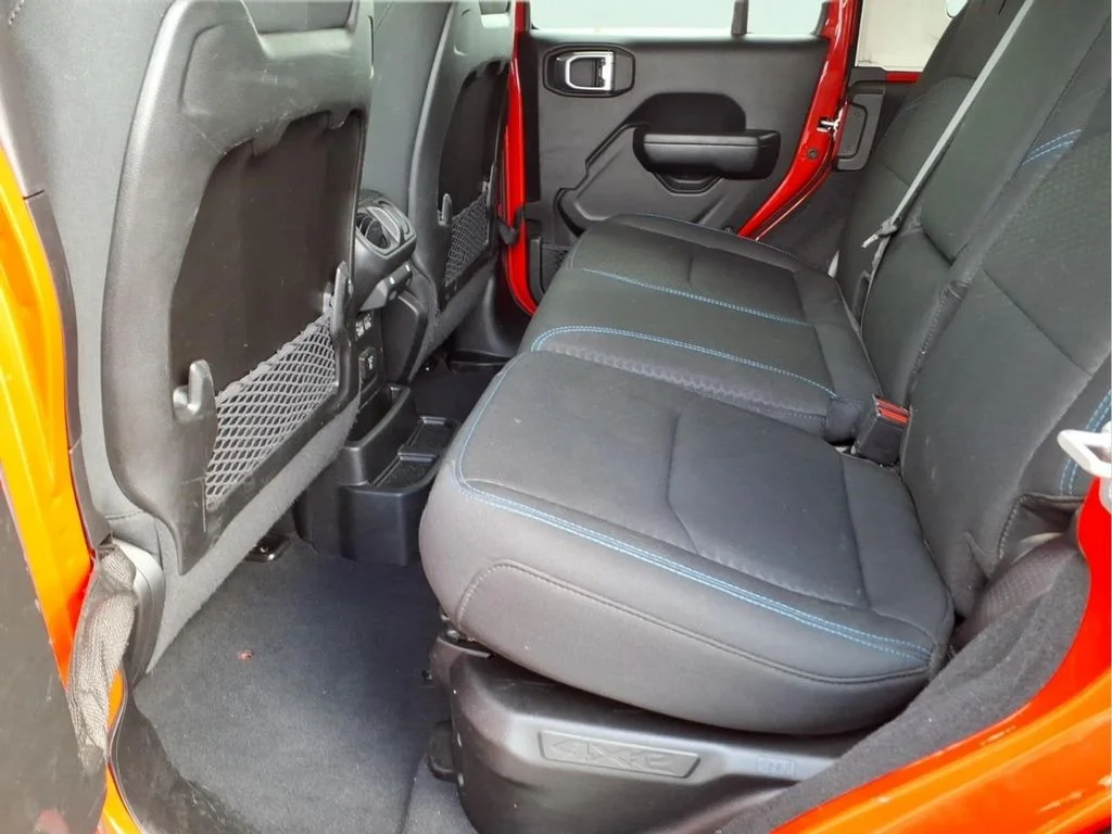 Used 2024 Red Jeep Rubicon 4xe image 17