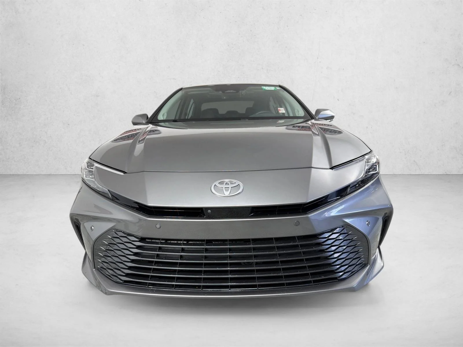 Used 2025 Silver Toyota LE image 9