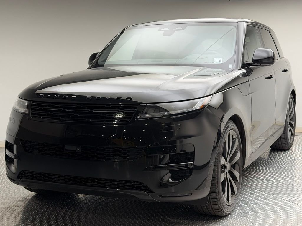 Used 2026 Santorini Black Metallic Land Rover SE image 1