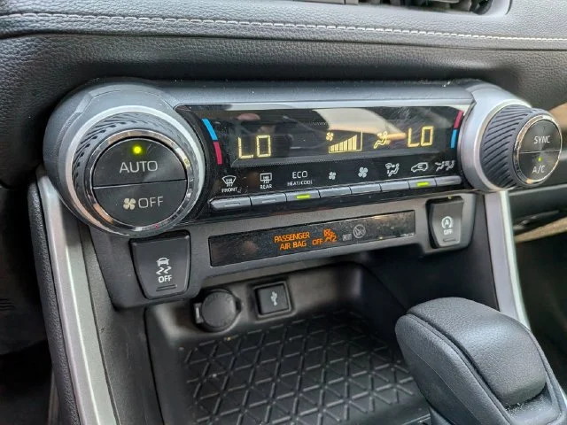 Used 2022 Black Toyota XLE image 19