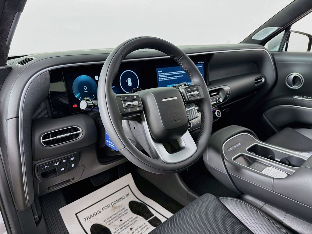 New 2027 Shimmering Silver Hyundai Calligraphy image 9