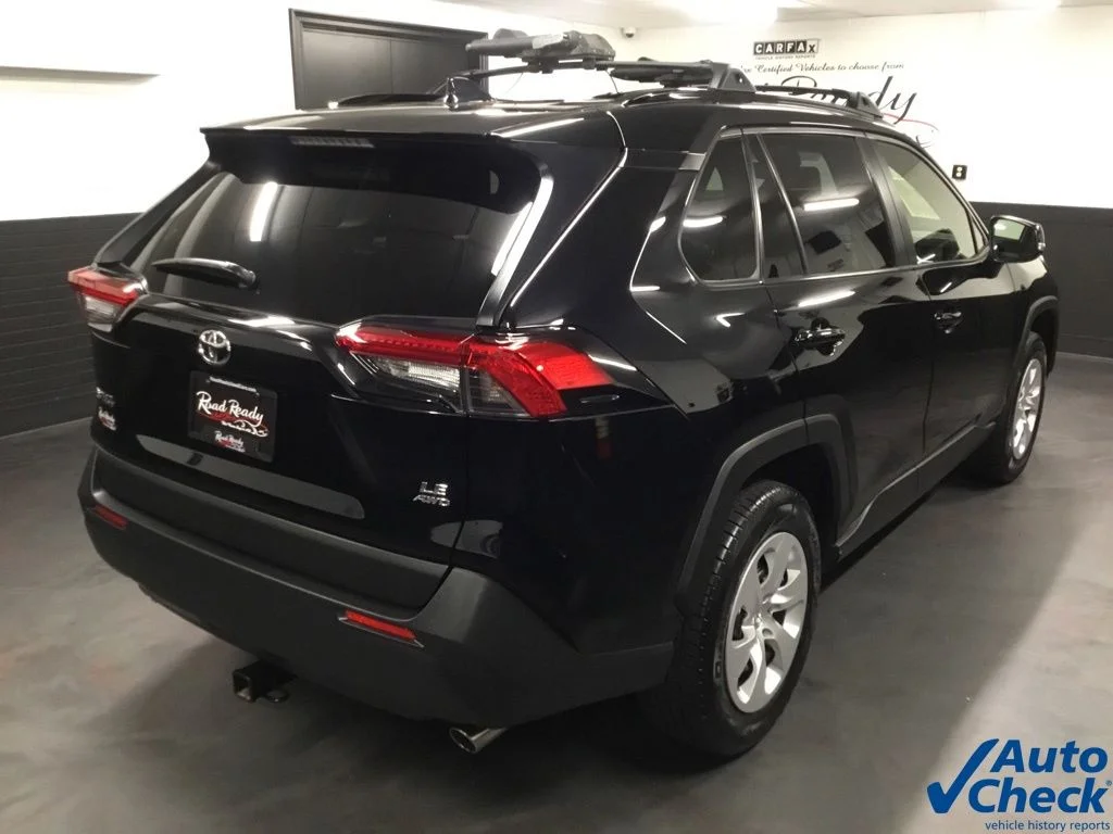 Used 2019 Black Toyota LE image 11