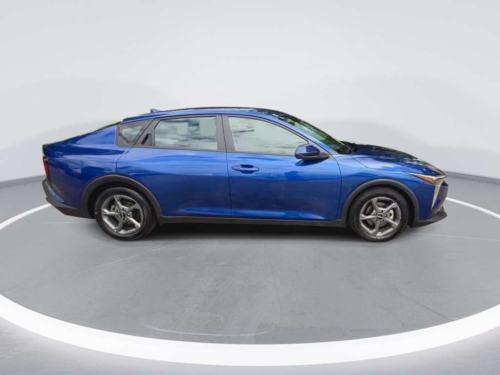 2025 Kia K4 LXS - Photo 9