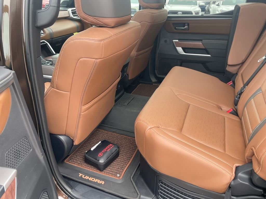 2025 Toyota Tundra 1794 Edition - Photo 30