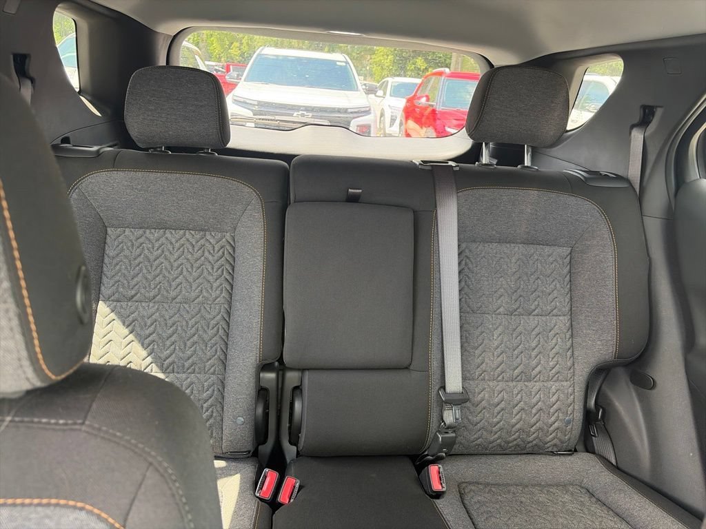 Used 2023 Summit White Chevrolet LT image 12