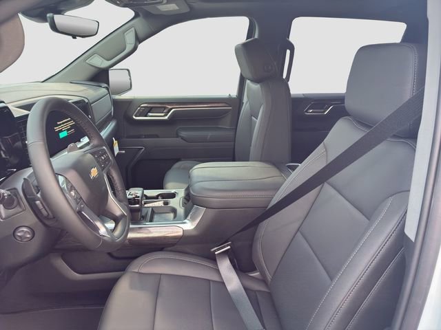 2026 Chevrolet Silverado 1500 LTZ - Photo 6