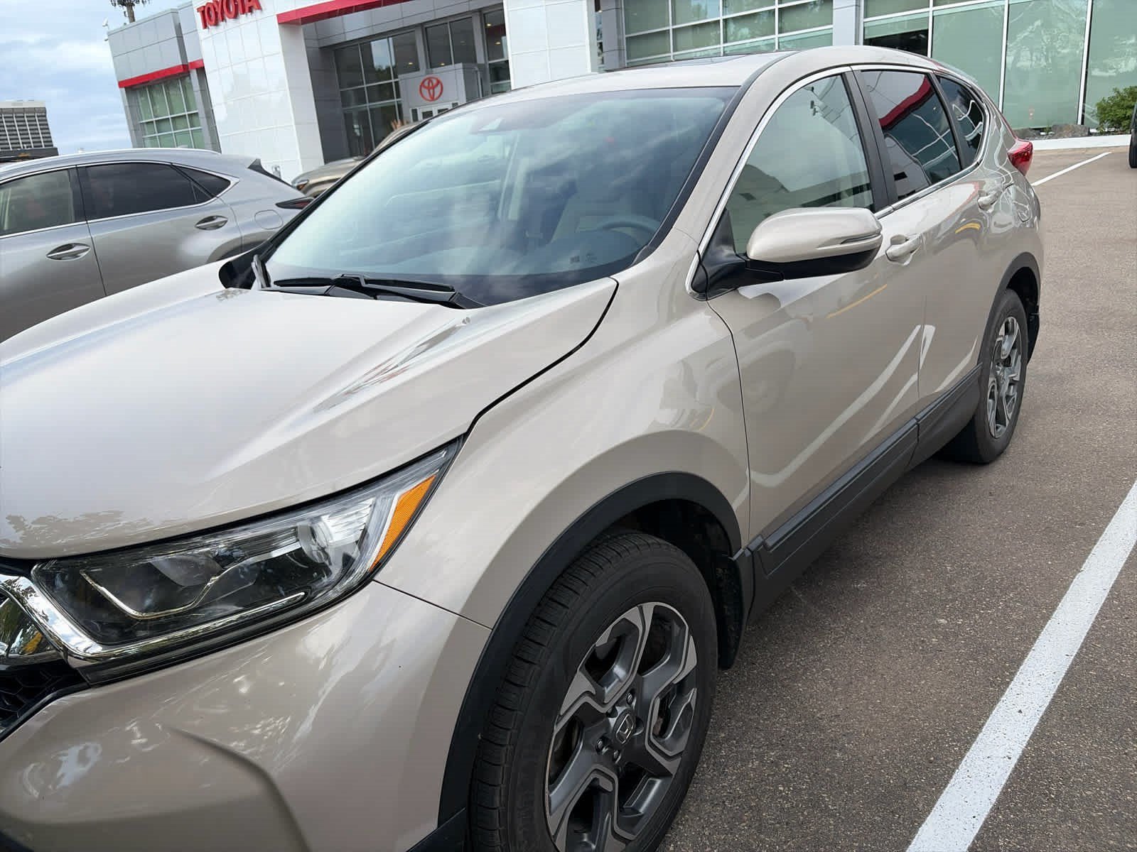 Used 2018 Honda CR-V EX with VIN 5J6RW2H59JL009694 for sale in Golden Valley, MN
