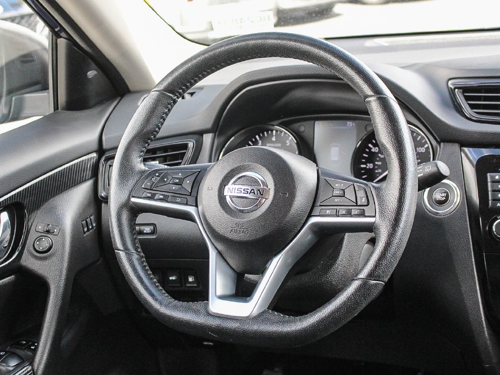 Used 2019 Blue Nissan Hybrid SL image 17