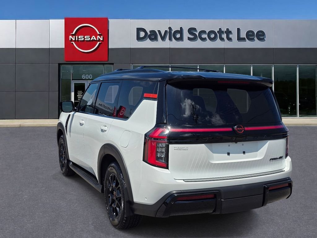 New 2026 Aspen White TriCoat / Super Black Two-tone Nissan PRO-4X® image 8
