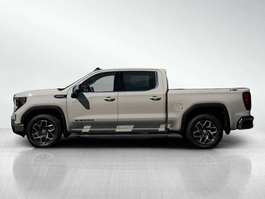 2026 GMC Sierra 1500 SLE - Photo 4