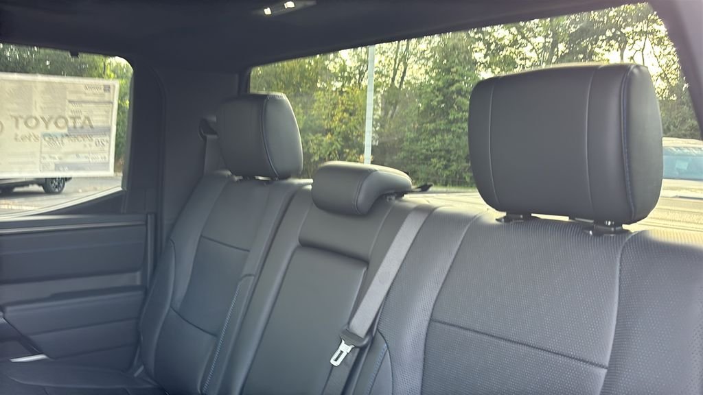 New 2026 Wind Chill Pearl <sup>1</sup> Toyota Tundra Platinum image 30