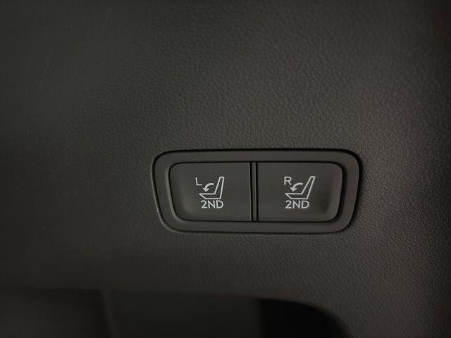 New 2026 Gray Hyundai SE image 24