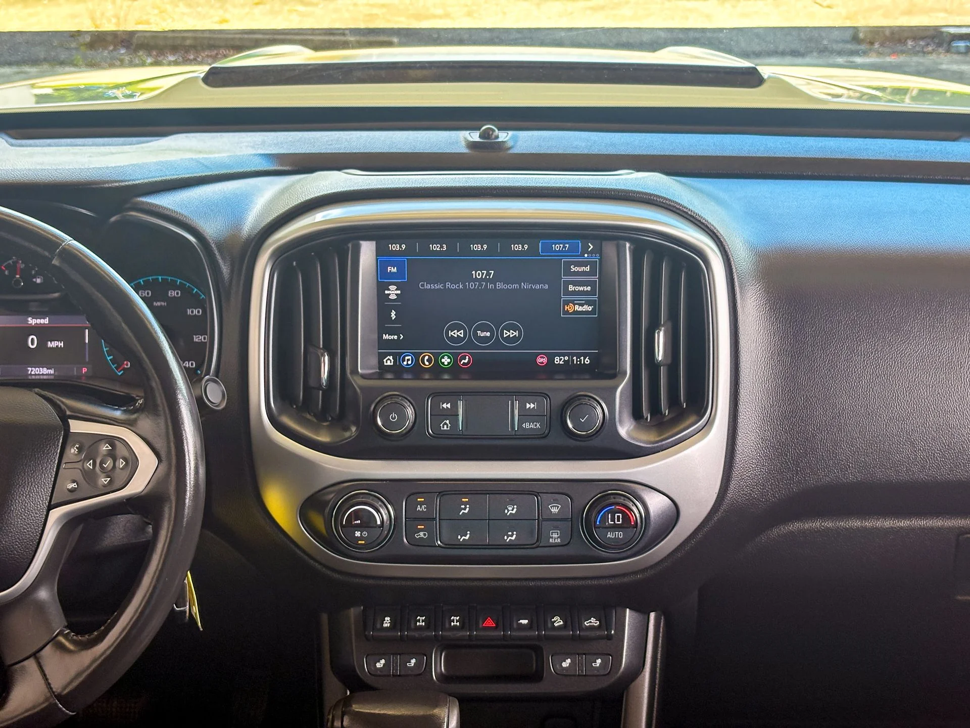 Used 2019 White Chevrolet ZR2 image 12