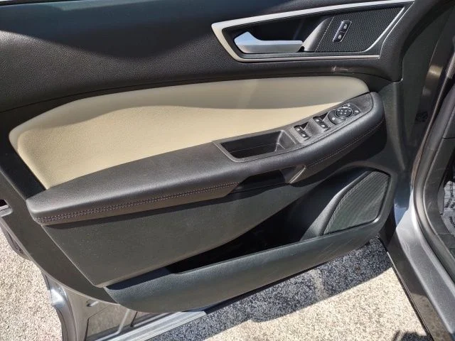 Used 2024 Gray Metallic Ford SEL image 11