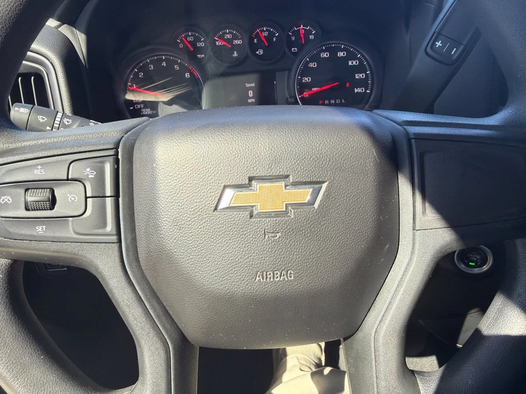 Used 2022 SUMMIT WHITE Chevrolet Custom image 14