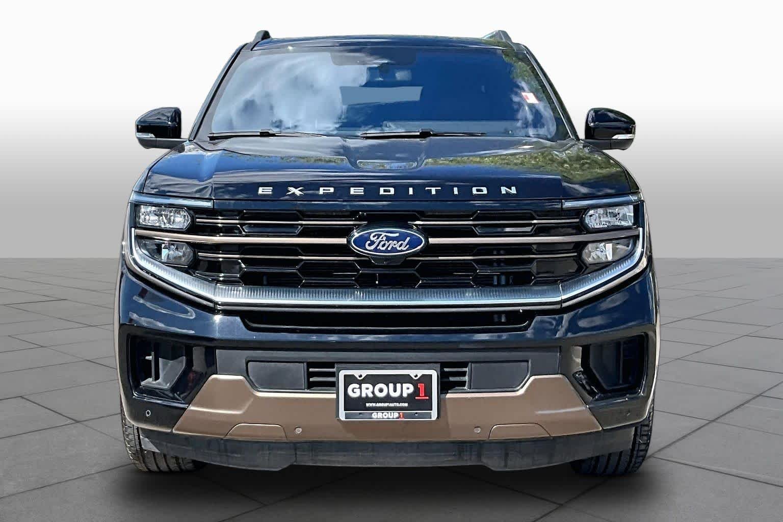 Used 2025 Agate Black Ford King Ranch image 3