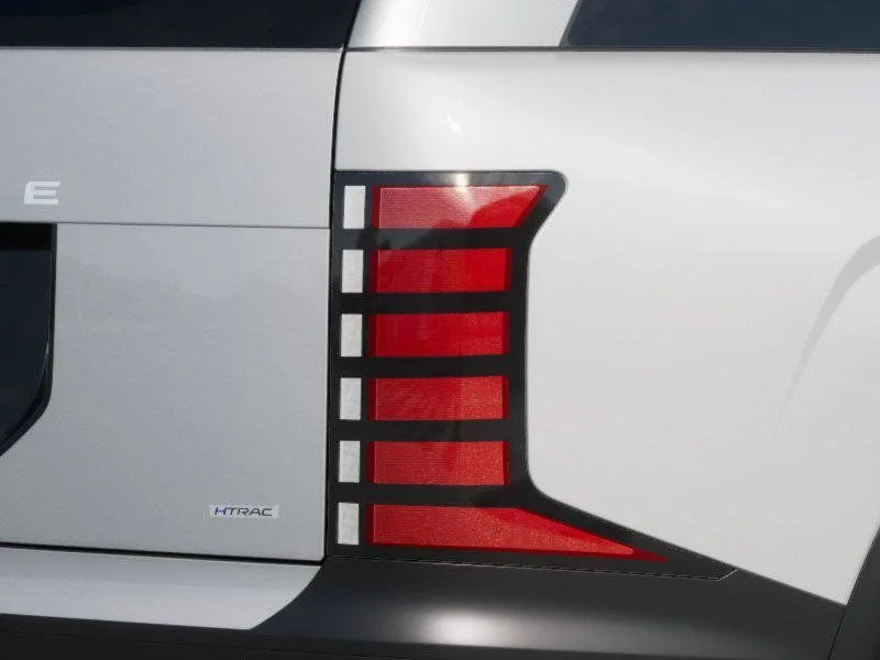 New 2026 White Hyundai SE image 10