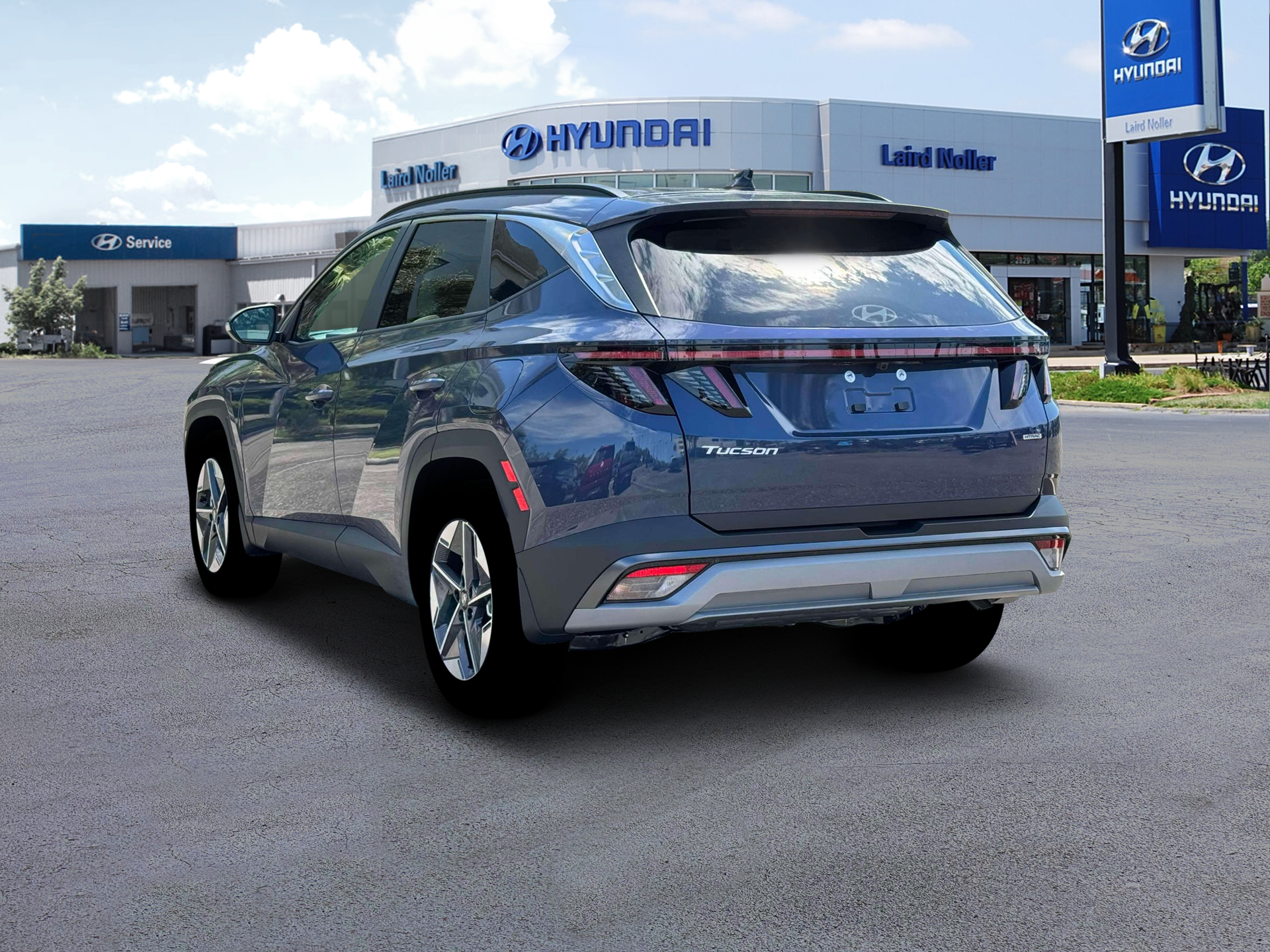 View vehicle photo 5