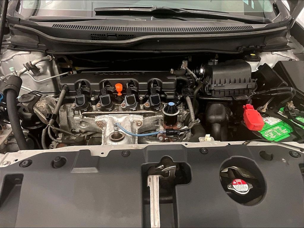 Used 2014 Silver / Black Honda LX image 29