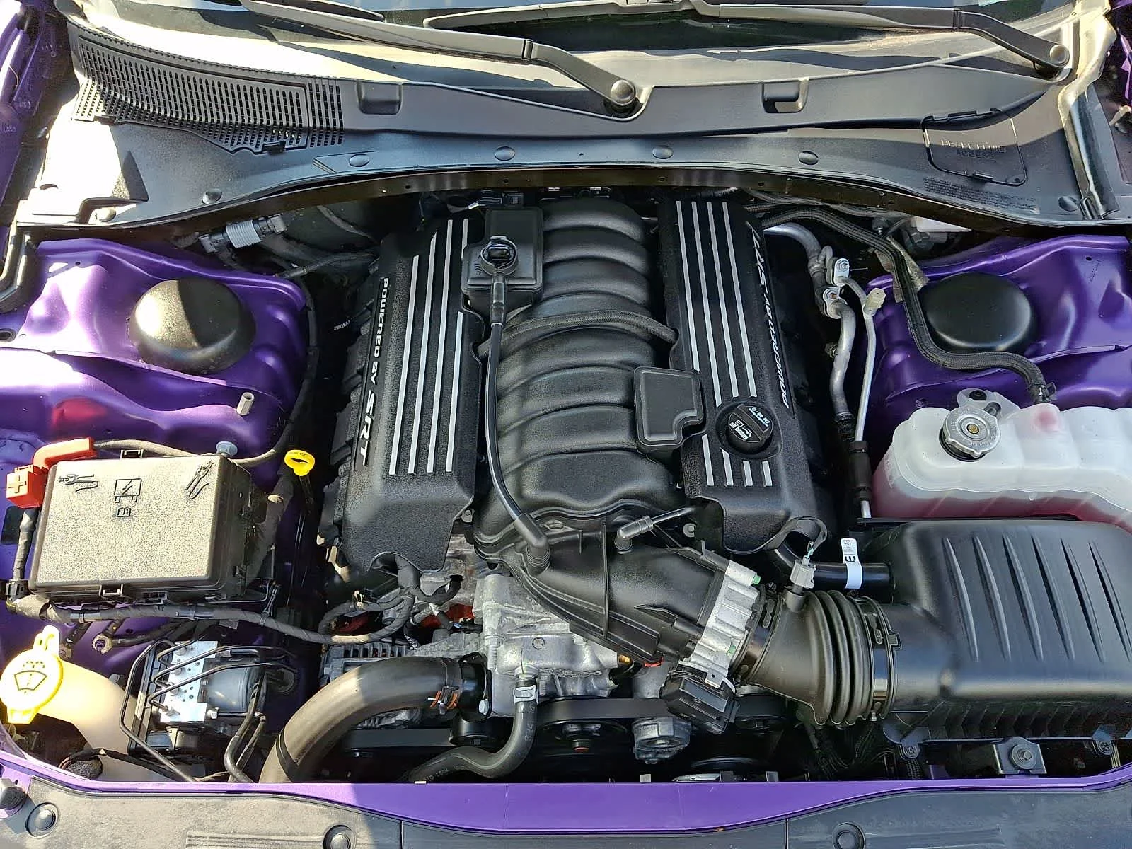 Used 2023 Plum Crazy Pearlcoat Dodge Scat Pack image 33