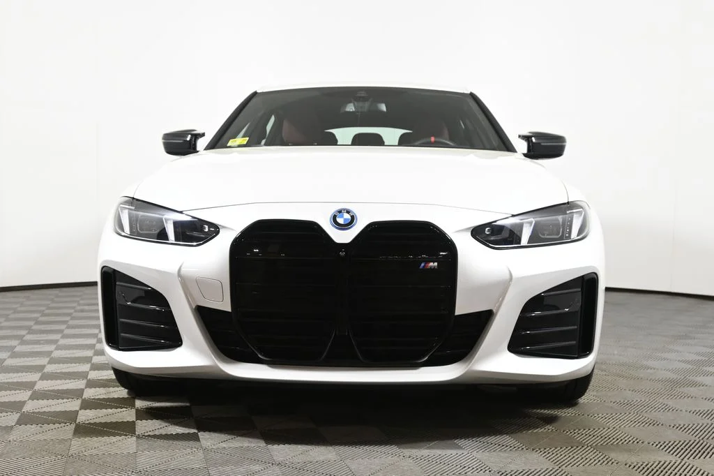 Certified Used 2025 White BMW M50 image 10