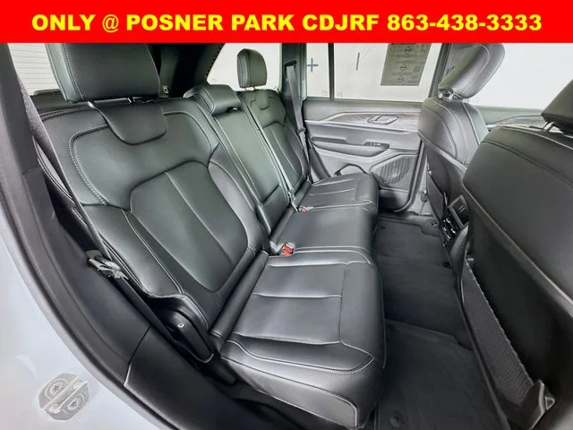 Used 2025 White Jeep Limited image 27