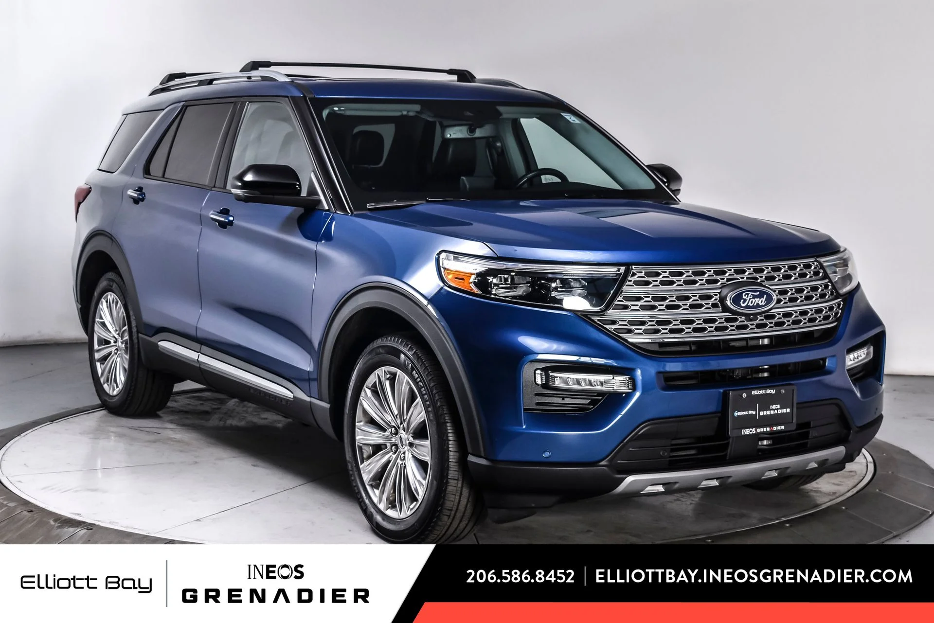 2023 Ford Explorer Limited HEV 4WD's photo