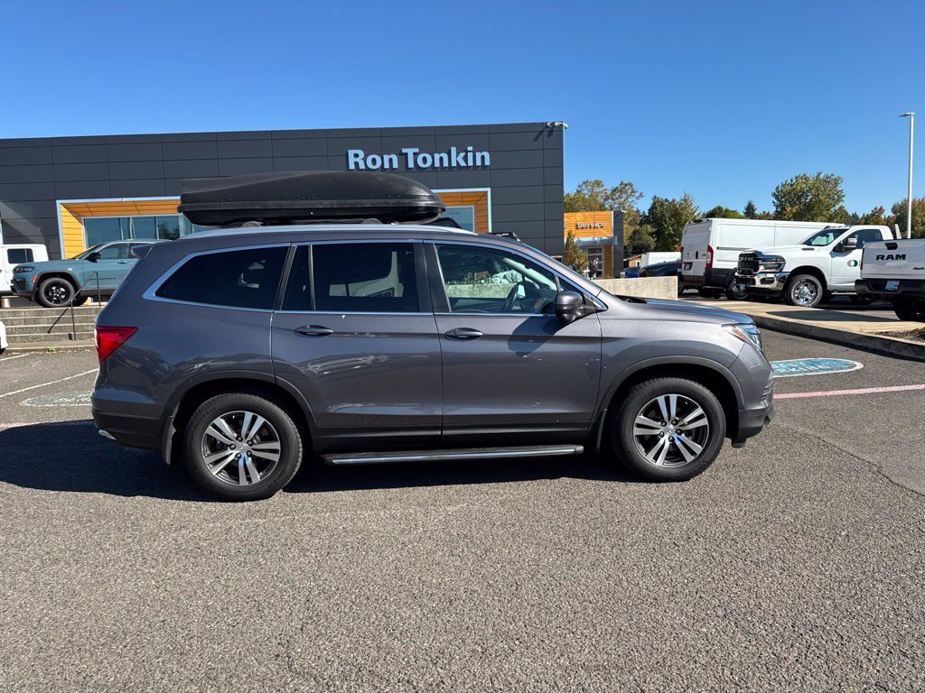 Used 2016 Gray Honda EX-L image 9