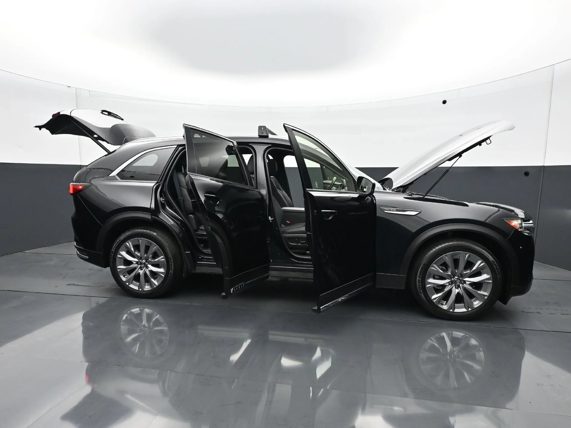 Used 2026 Jet Black Mica Mazda 3.3 Turbo Premium Plus image 39