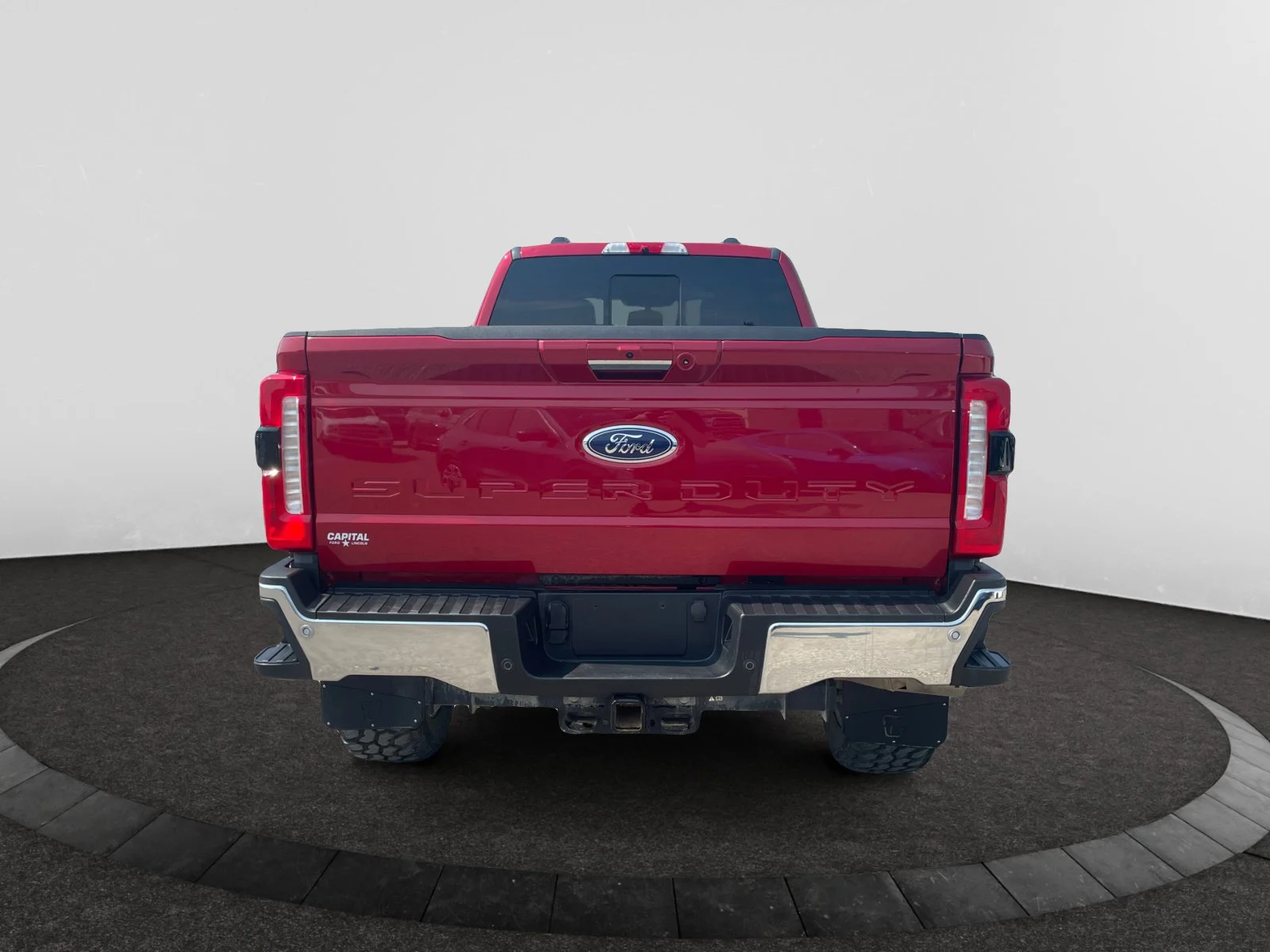 Used 2024 RED Ford LARIAT SuperCrew image 4