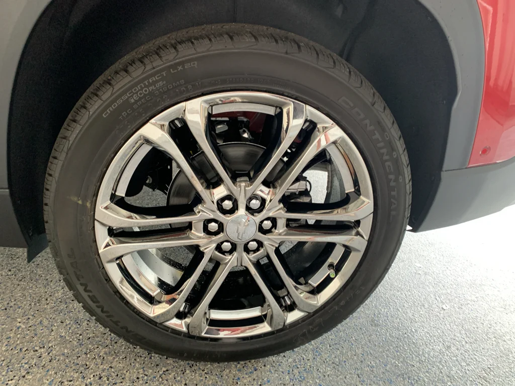 2027 Chevrolet Traverse LT - Photo 33