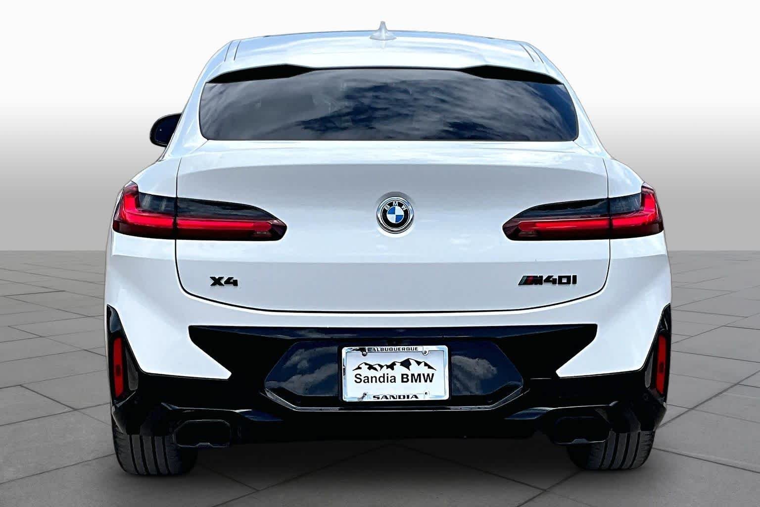 Pre-Owned 2025 BMW X4 M40i