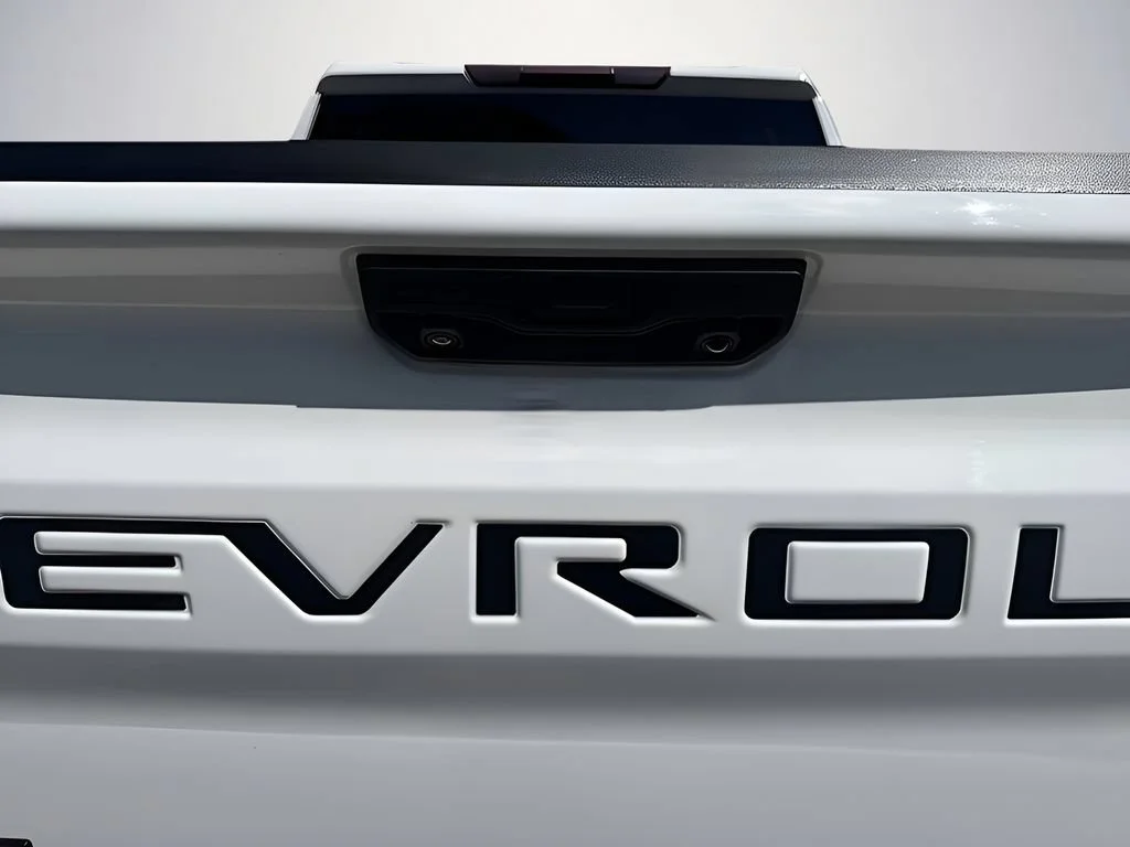 Used 2024 Summit White Chevrolet Custom image 32