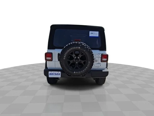 Used 2022 White Jeep Unlimited Willys image 7