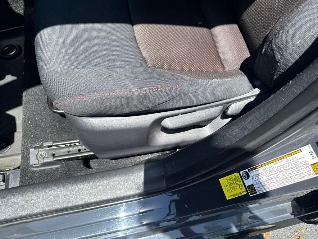 Used 2024  Toyota SE image 5